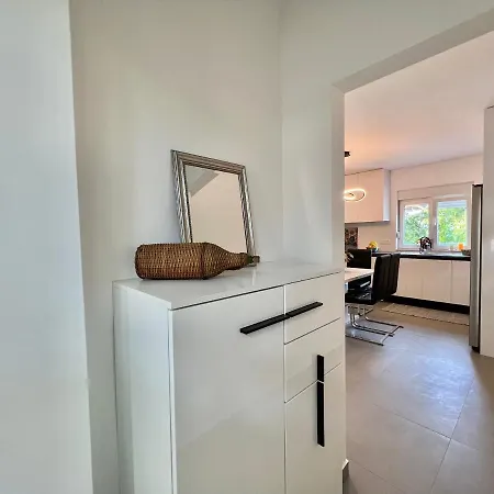 Barbara 아파트 크리크베니카